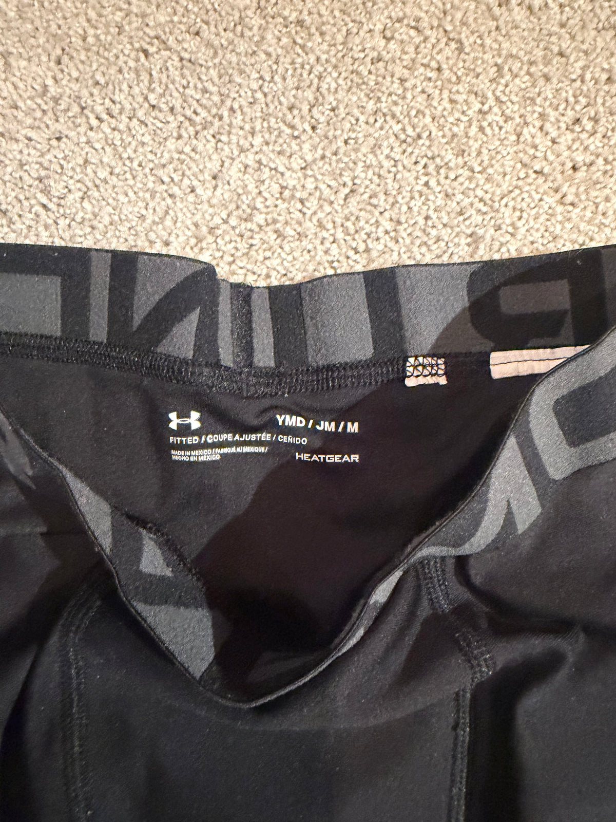 Under Armour Youth Boys Size Medium