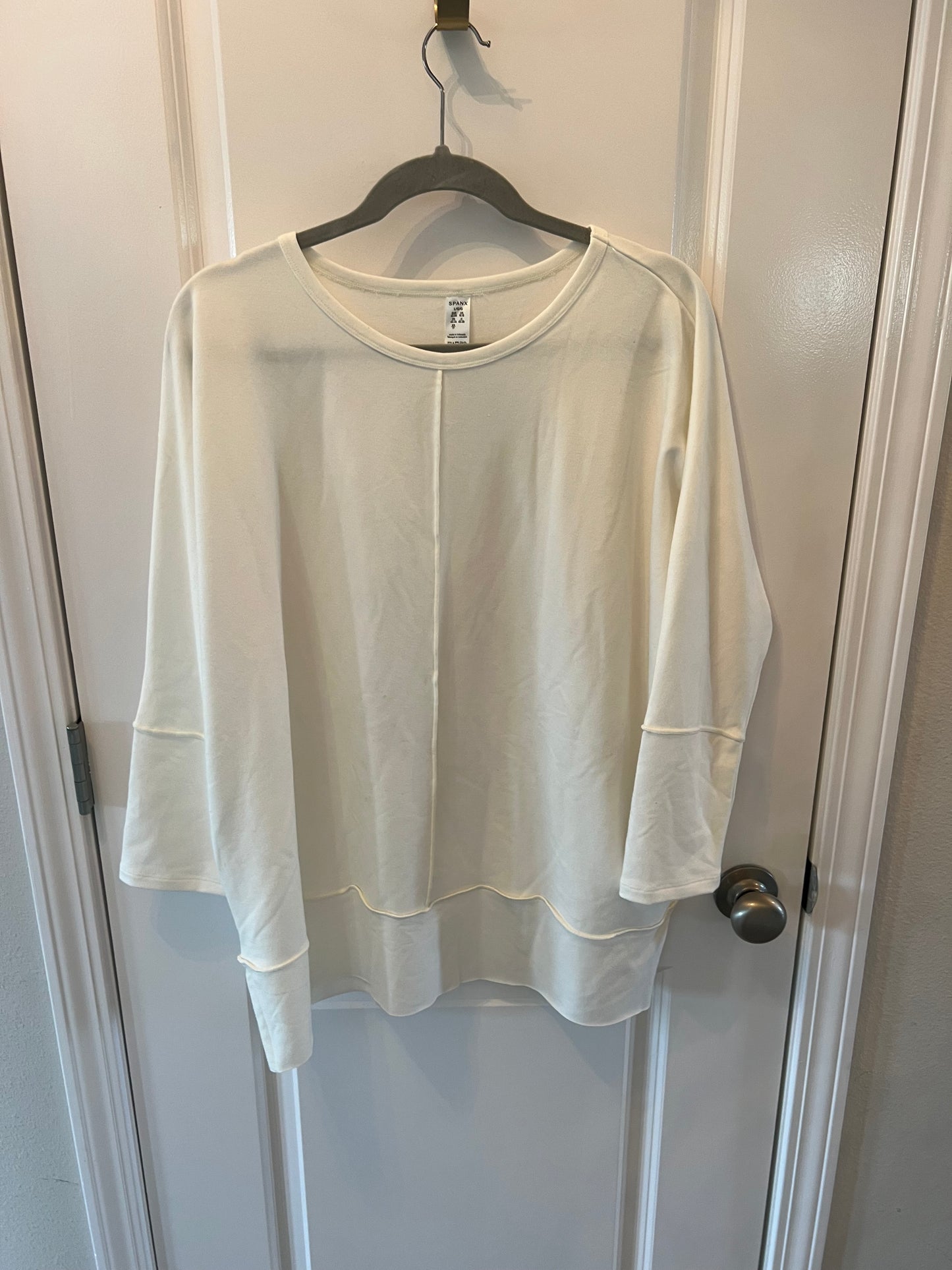 Spanx Perfect Length Three-Quarter Dolman Sweatshirt Women’s Large White NWT