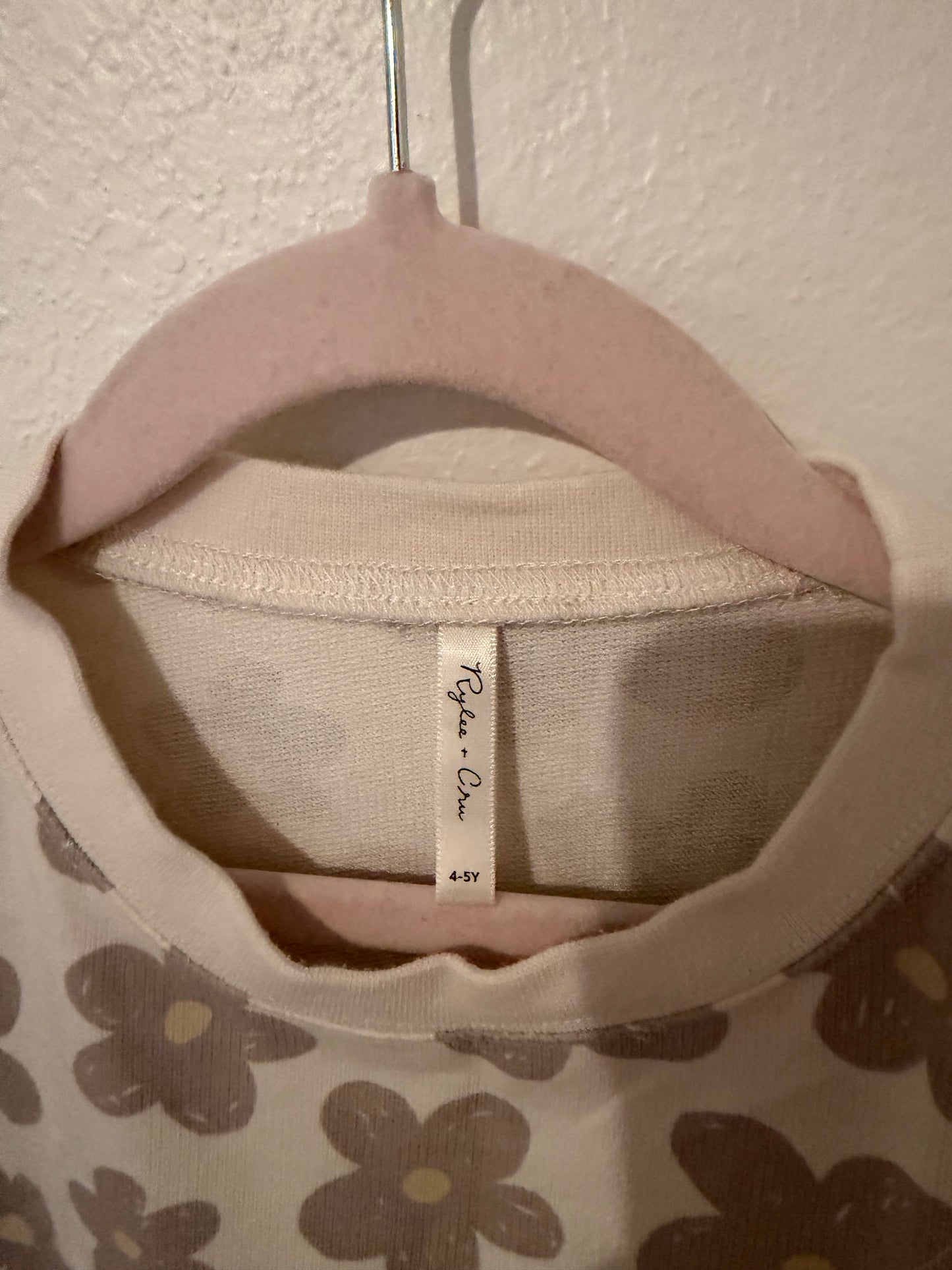 Rylee & Cru sweatshirt size 4/5