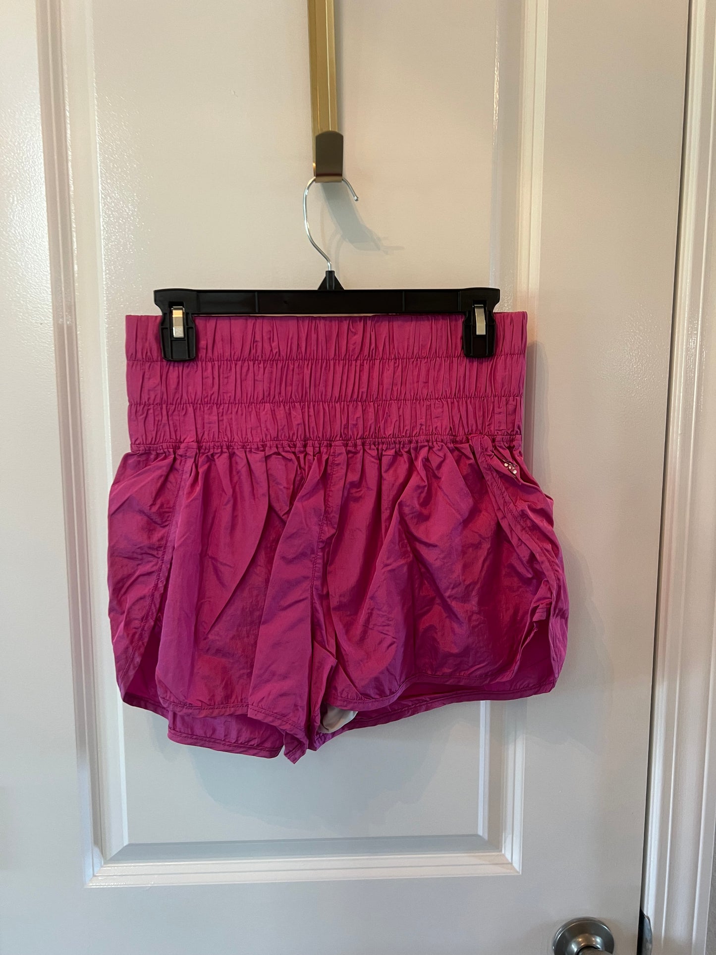 Free People FP Movement Active Shorts Women’s Size Large 12-14 Magenta