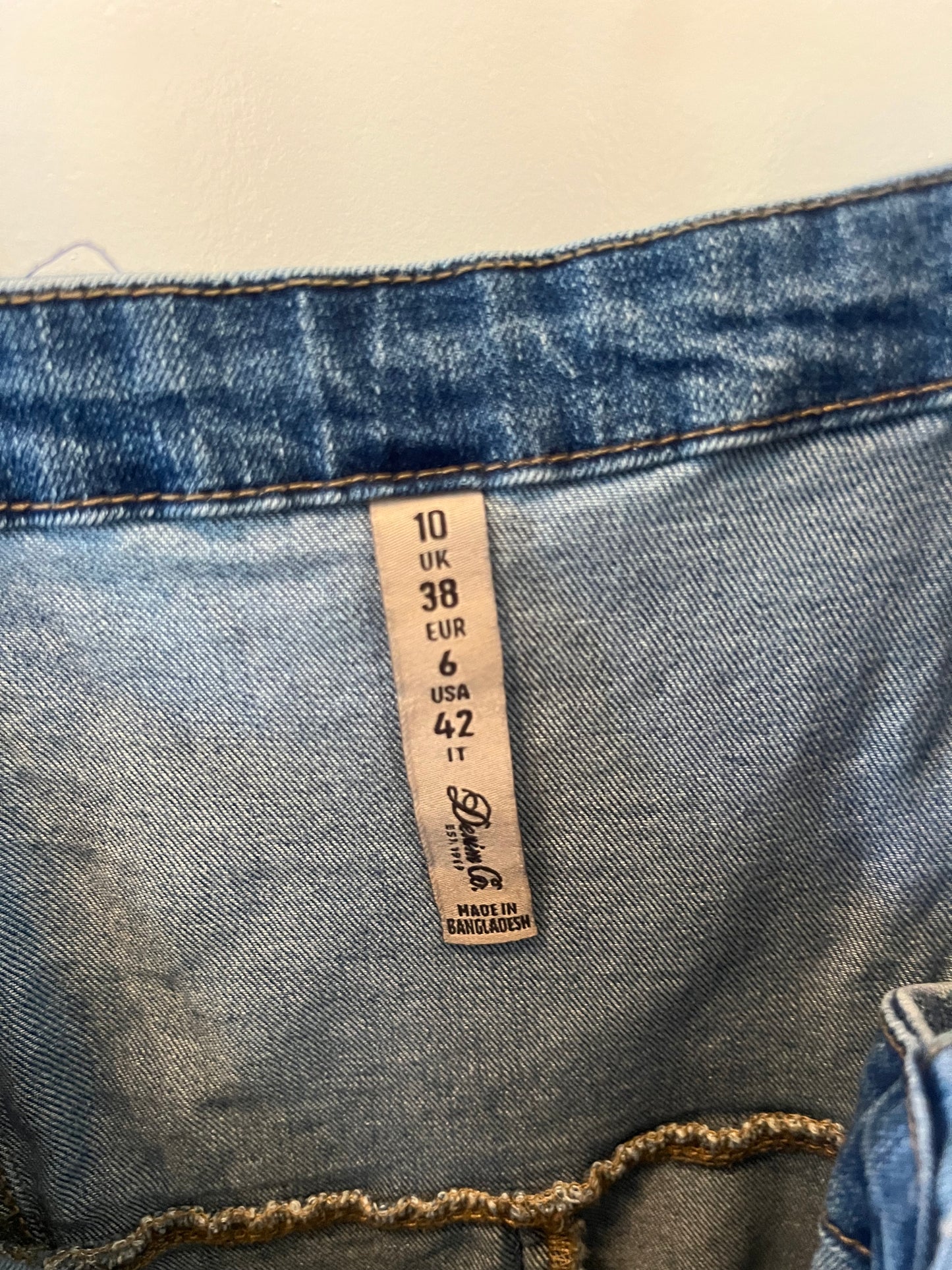 Denim Button Front Overall Dress Women’s Size 6