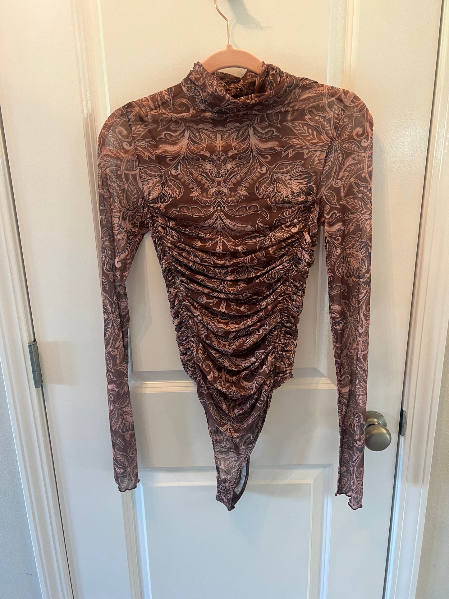 Free People Paisley Mock Neck Long Sleeve Bodysuit Women’s Size Medium 8-10 Brown