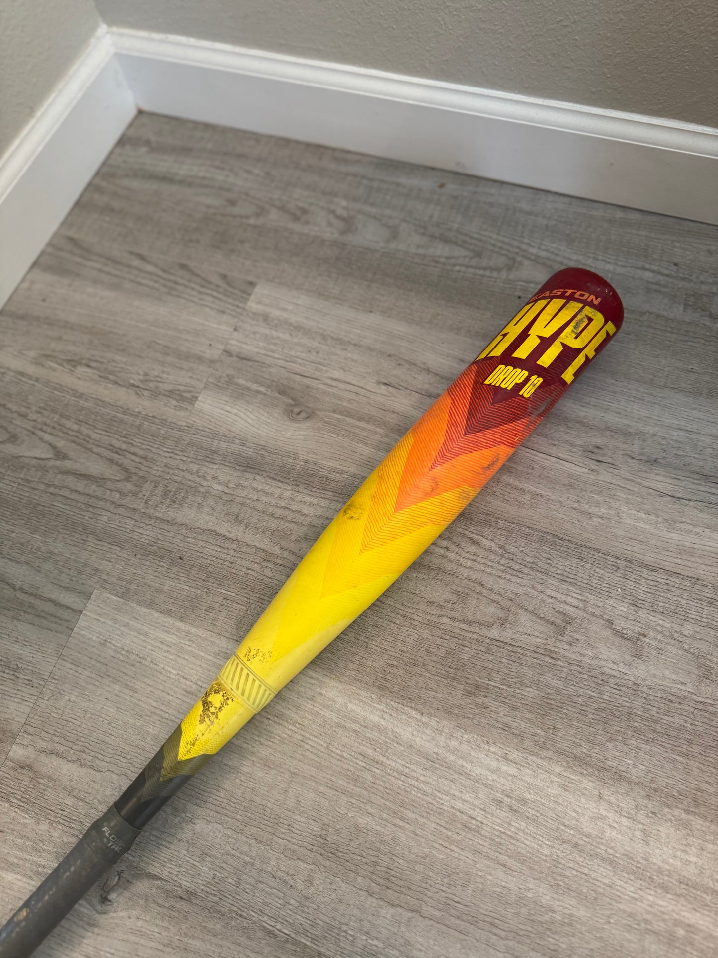 Easton Hype Fire 2024 Baseball Bat 30 in- 20 oz (-10)