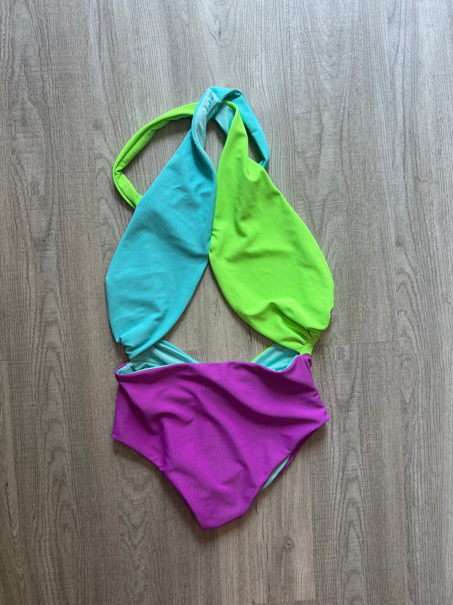 Beach Riot Jessica One Piece Swimsuit Women’s Size Medium Cool Fluorescents