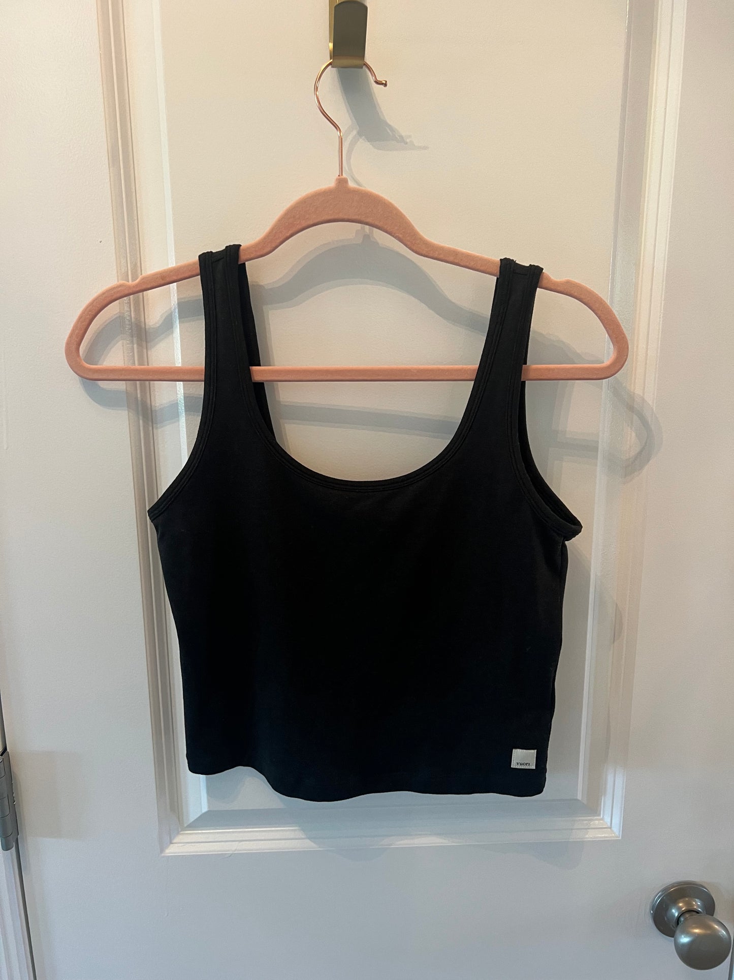 Women’s Vuori Tank Size Medium