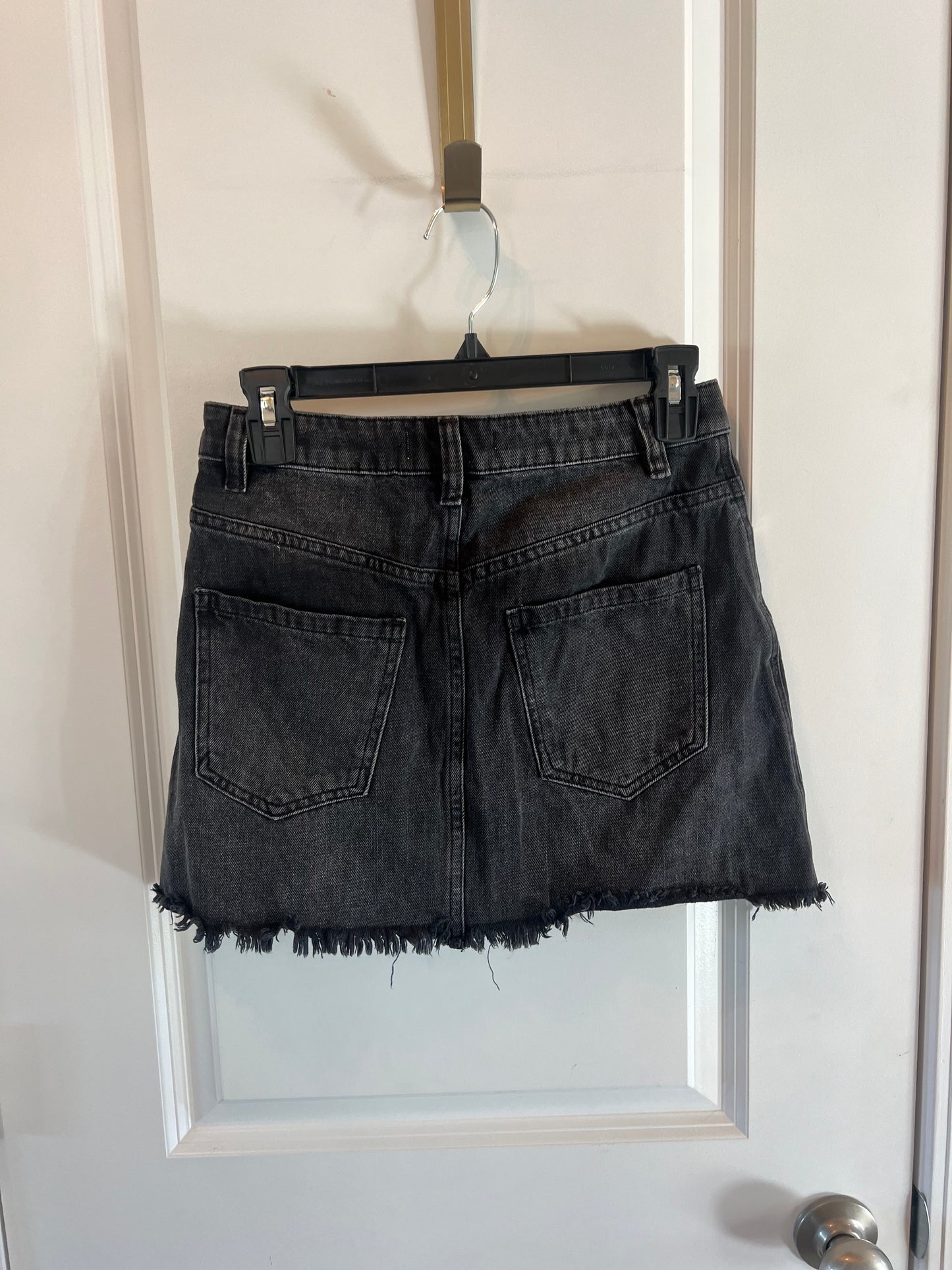 Free People Zip Front Denim Skirt Women’s Size 26 (2-4) Black