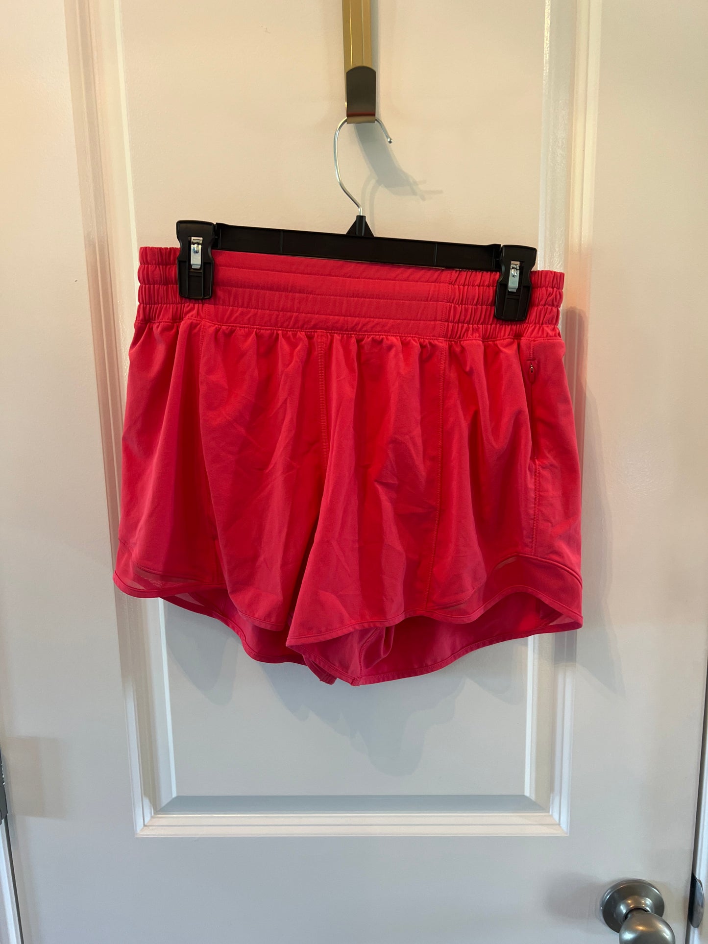 Lululemon Active Shorts Women’s Size 8 (Medium) Hot Pink