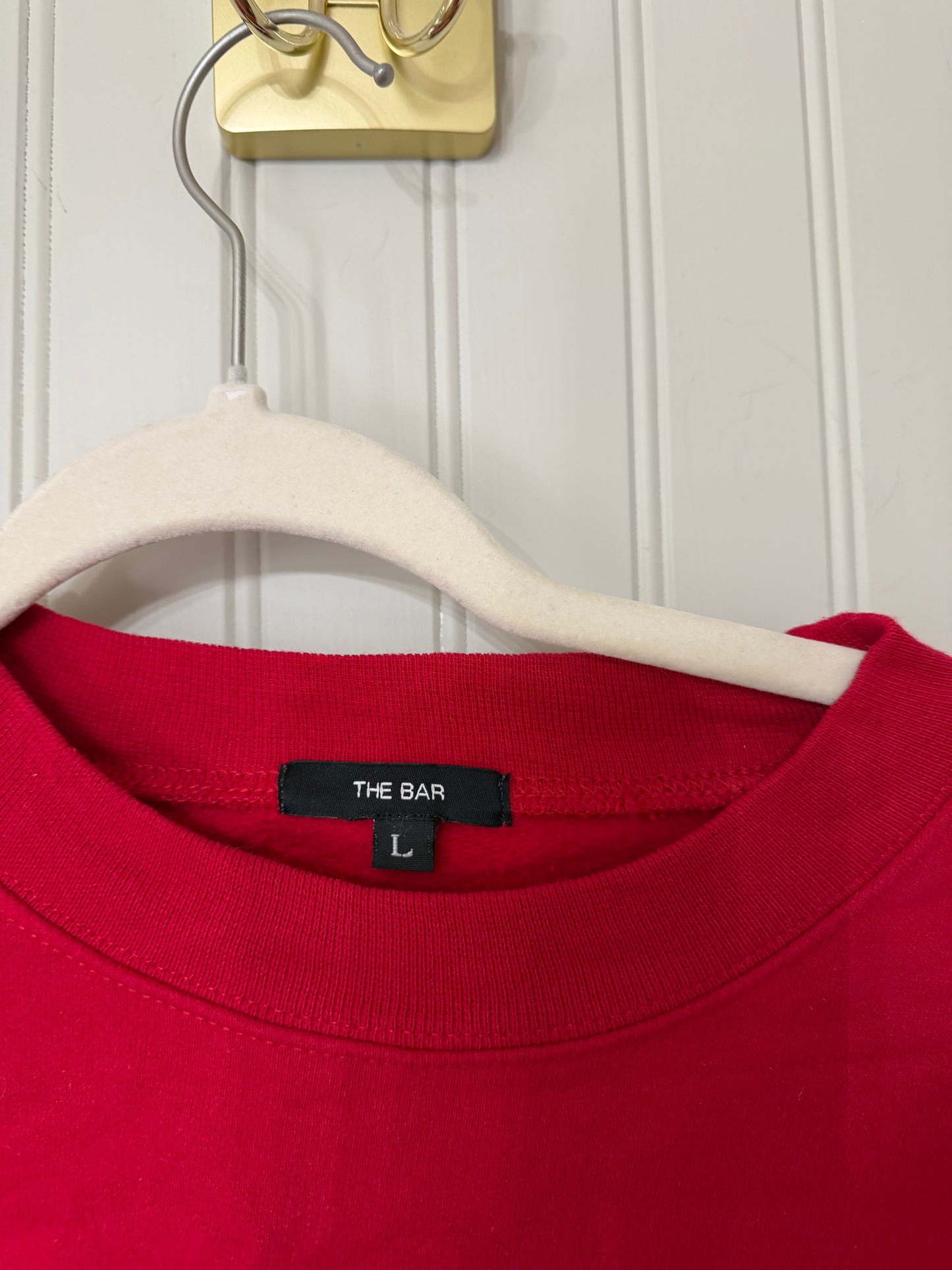 The Bar Varsity Sweatshirt Women’s Large Red