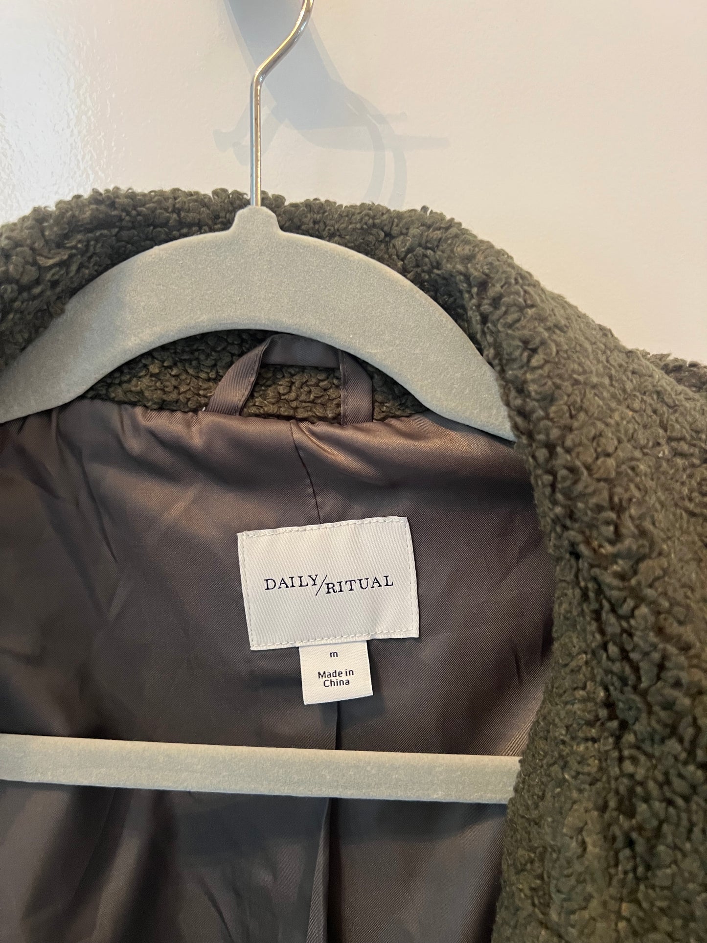 Women’s Hunter Green Teddy Coat Size Medium