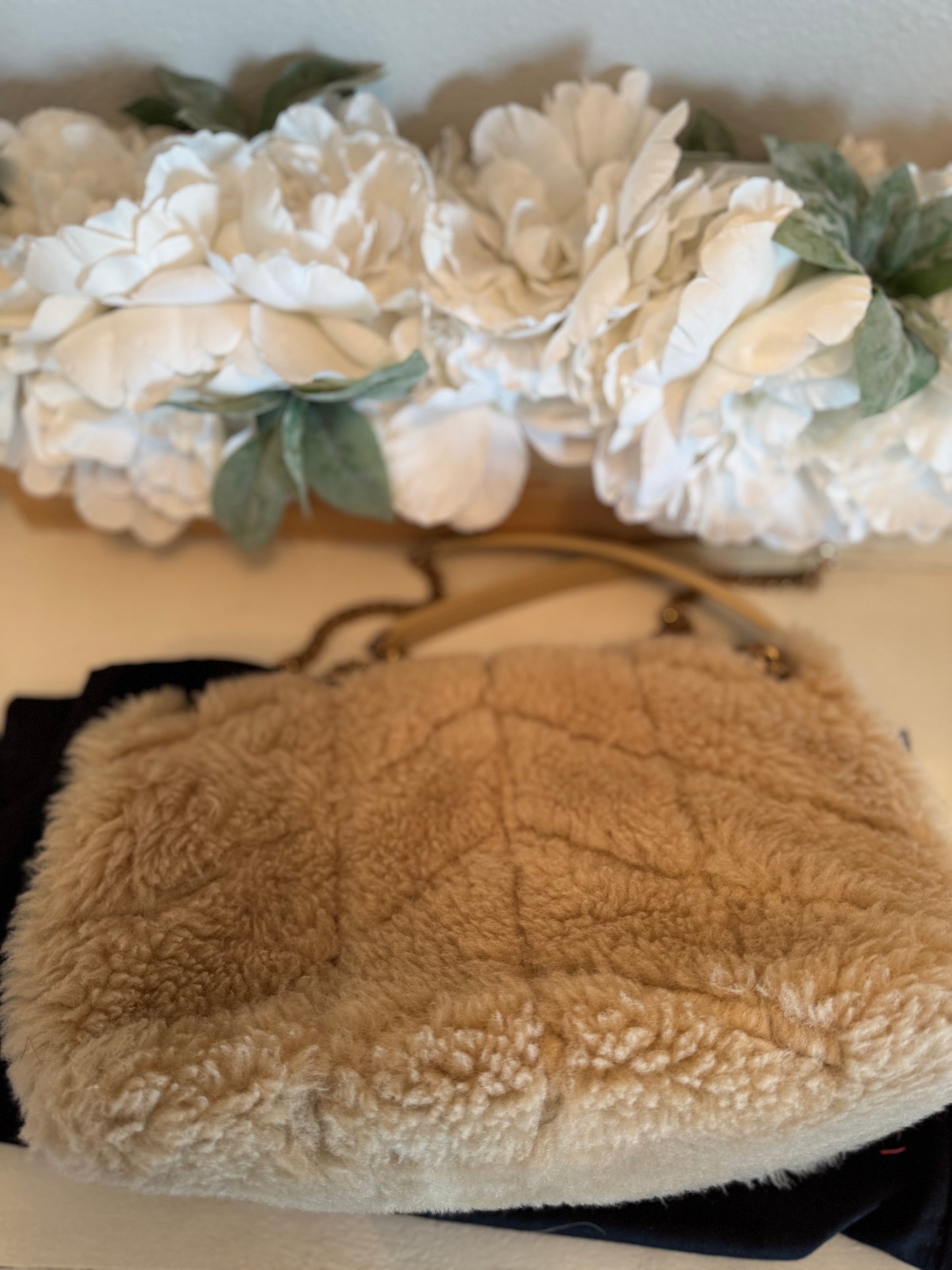 YSL Yves Saint Laurent Loulou Puffer Shoulder Bag Quilted Shearling Medium