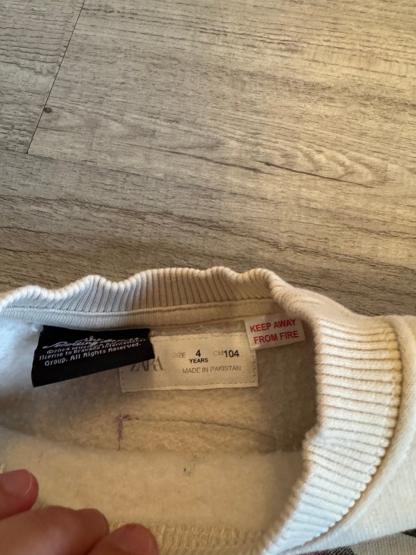 Rolling Stones Zara Crewneck Size 4