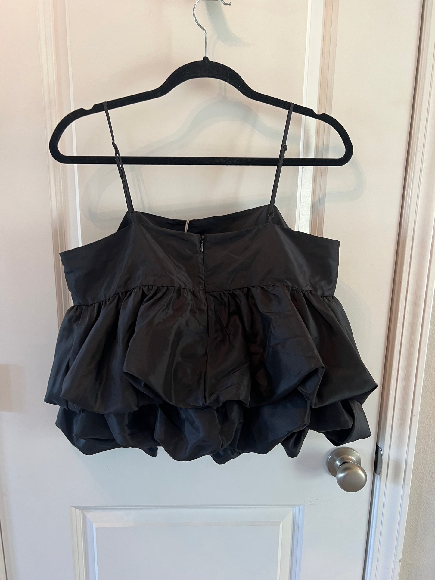 Women’s Black Tank Size Medijm