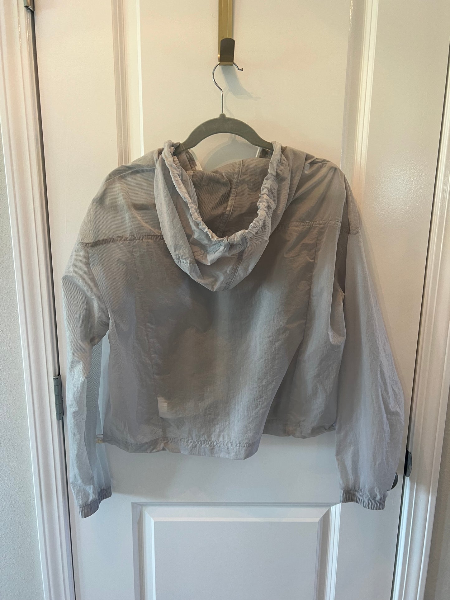 Nike Transparent Windrunner Hooded Jacket Women’s Size Medium Summit White