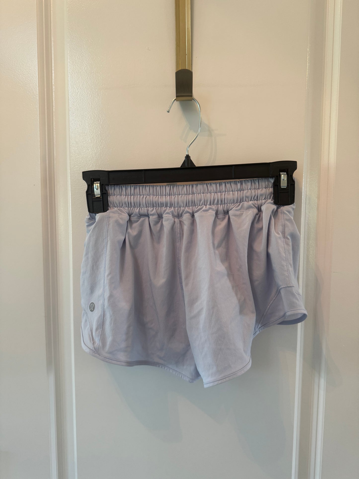 Lululemon Hotty Hot Low-Rise Lined Short 2.5in Women’s Size 4