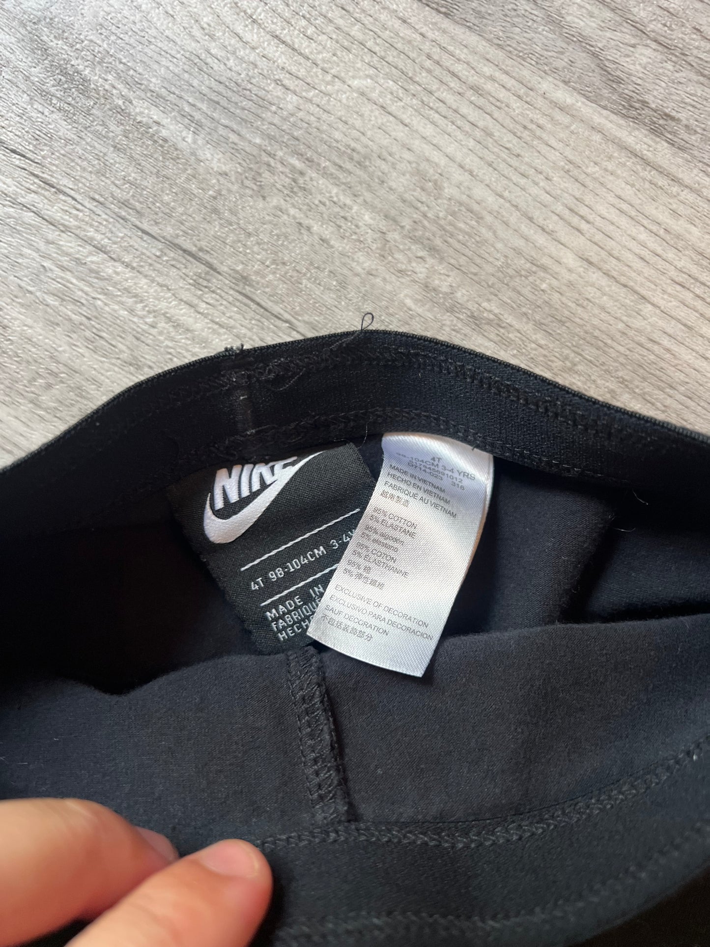 Nike Graphic Leggings Toddler Girl Size 4T Black