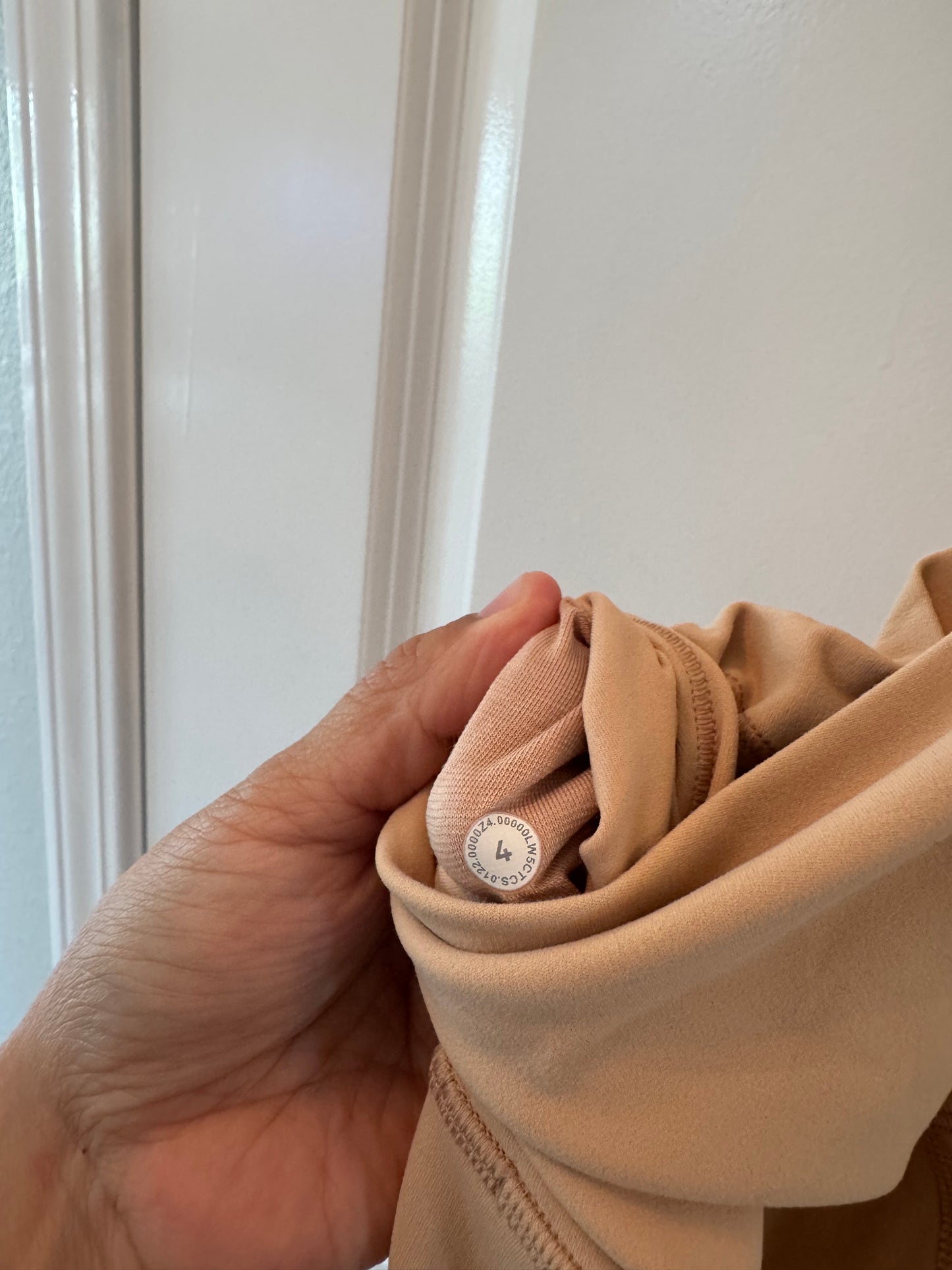 Lululemon Align Leggings Women’s Size 4 Tan