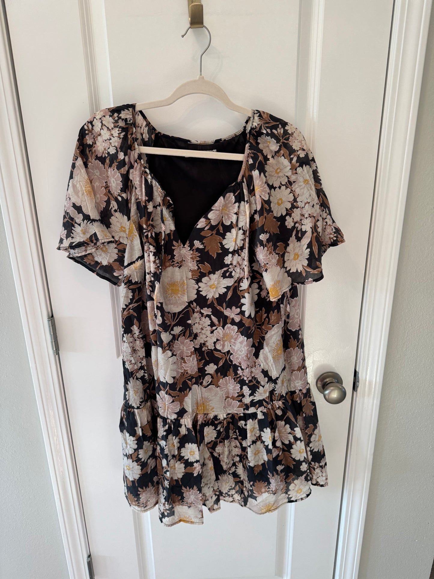 Abercrombie & Fitch Floral Dress Women’s Medium Tall Brown