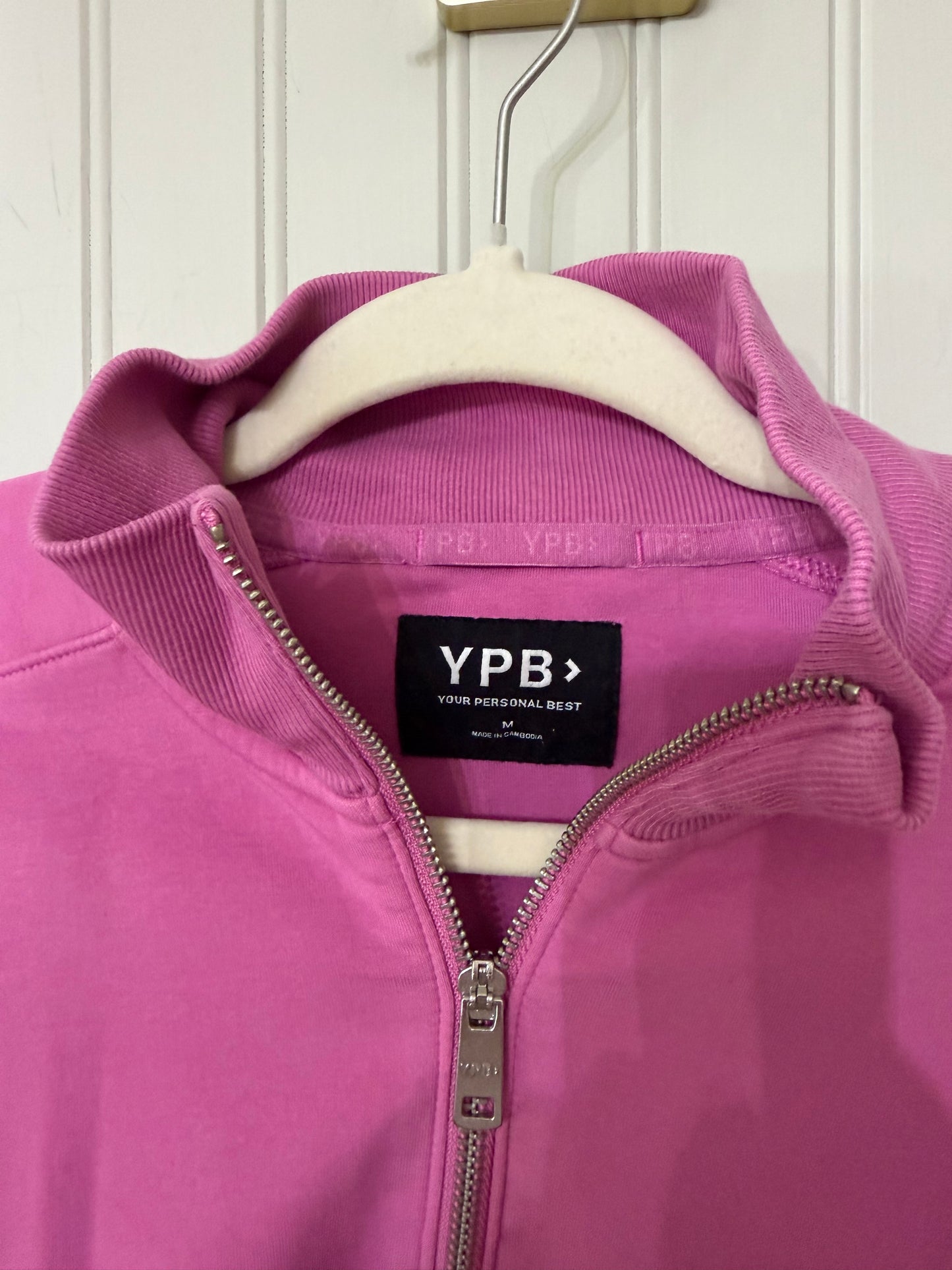 YPB Abercrombie Pullover Side Medium