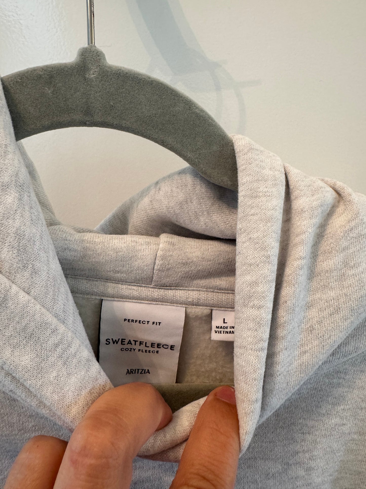 Aritzia Cozy Fleece Perfect Fit Size Large
