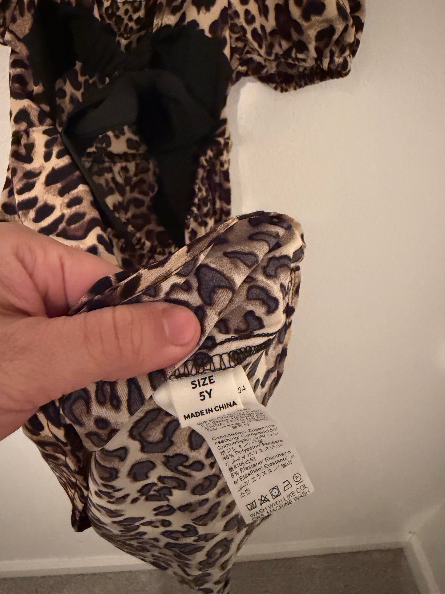 Leopard Dress w Bow Girl’s Size 5