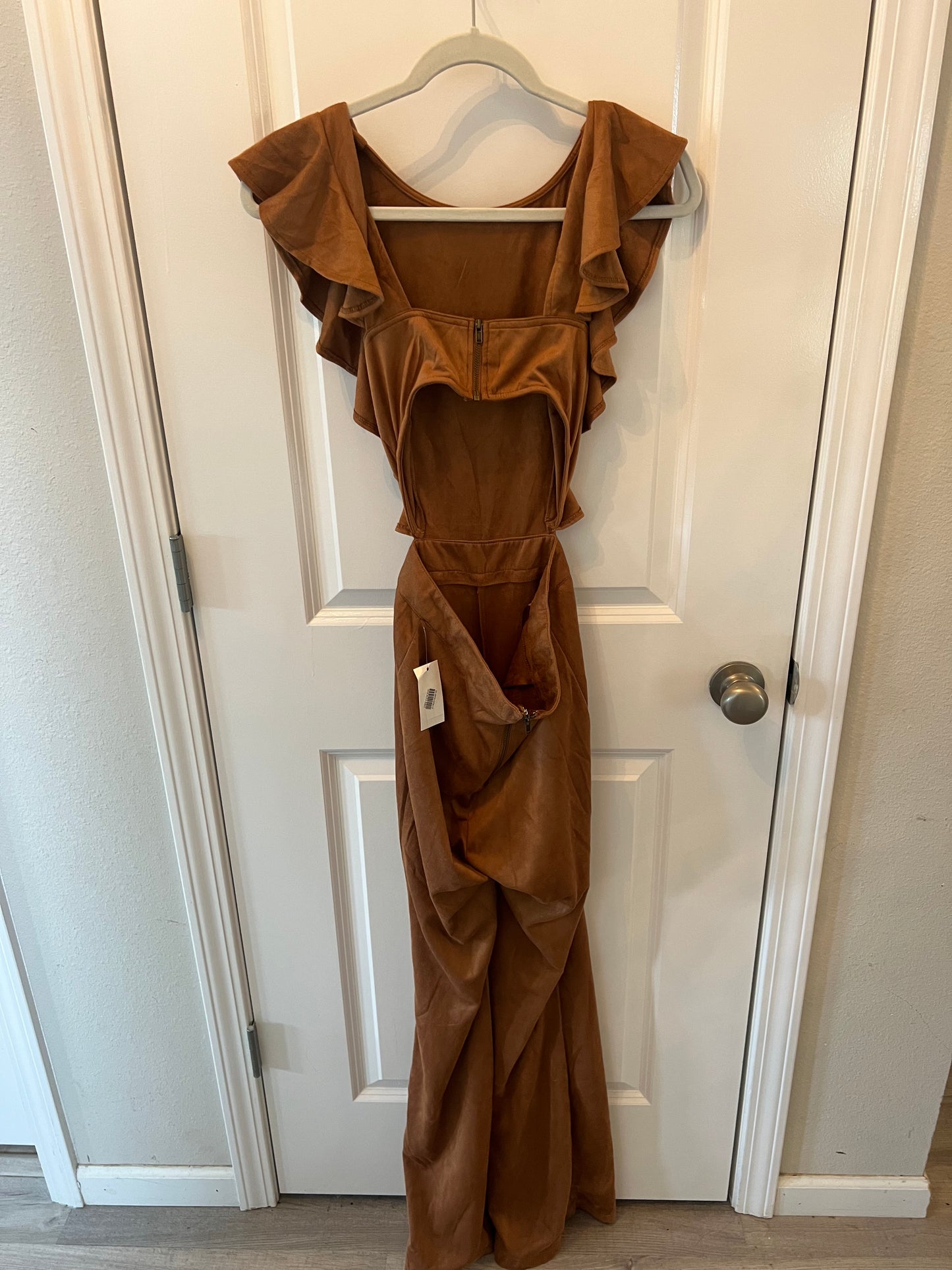 Ruffle Wide Leg Jumpsuit Women’s Small NWT