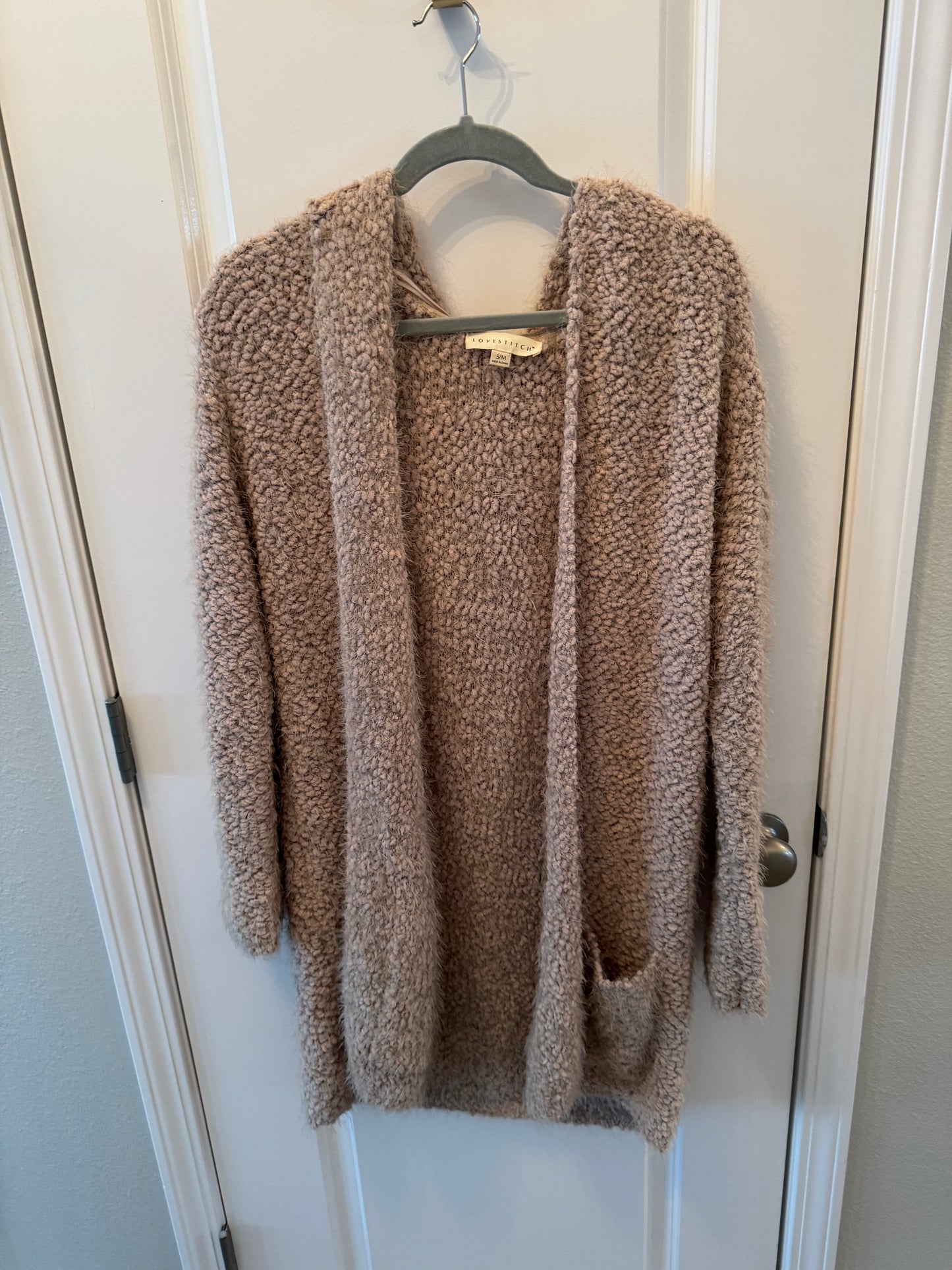 Love Stich Boucle Cardigan Sweater Women’s Small/Medium