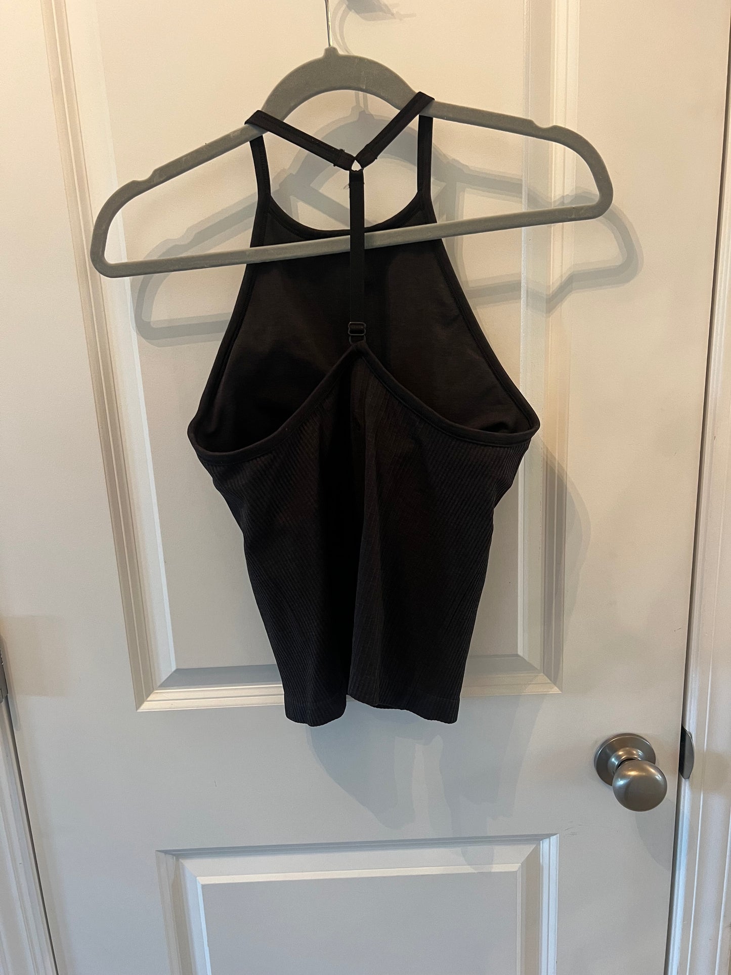 Lululemon Yoga Top TStrap Back Women’s Size 8 (Medium) Black