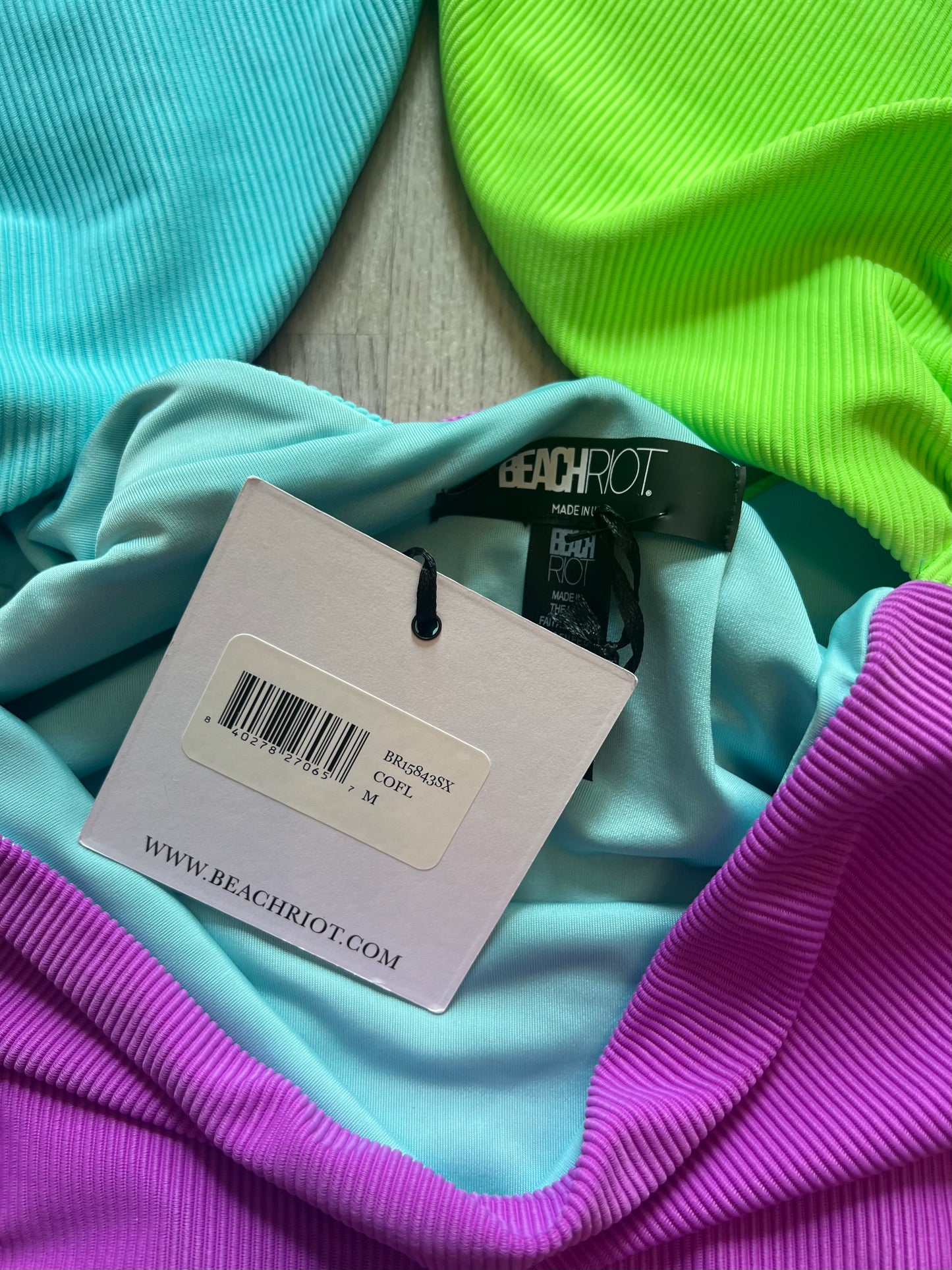 Beach Riot Jessica One Piece Swimsuit Women’s Size Medium Cool Fluorescents