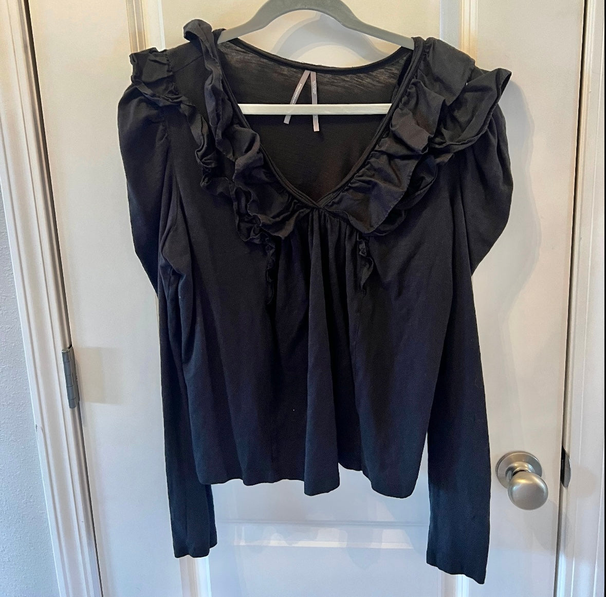 Anthropologie Ruffle Top Women’s Large Black