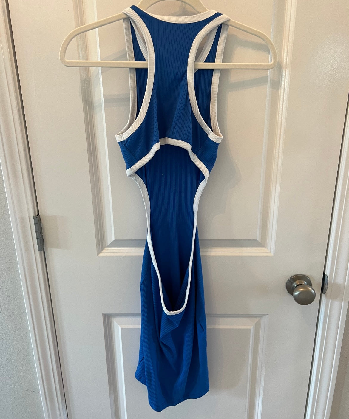 Ribbed Midi Dress w Back Cutout Women’s Small