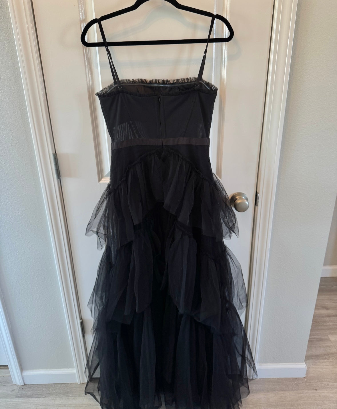 Betsy & Adam Jasmine Mesh Corset Gown Women’s Size 8 Black
