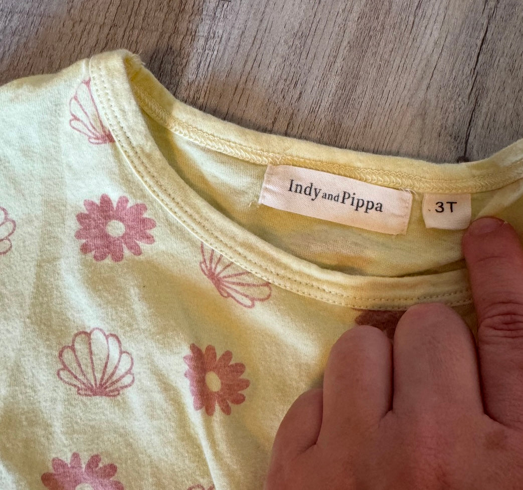 Indy & Pippa Matching Set Toddler Girl Size 3T Yellow Seashells