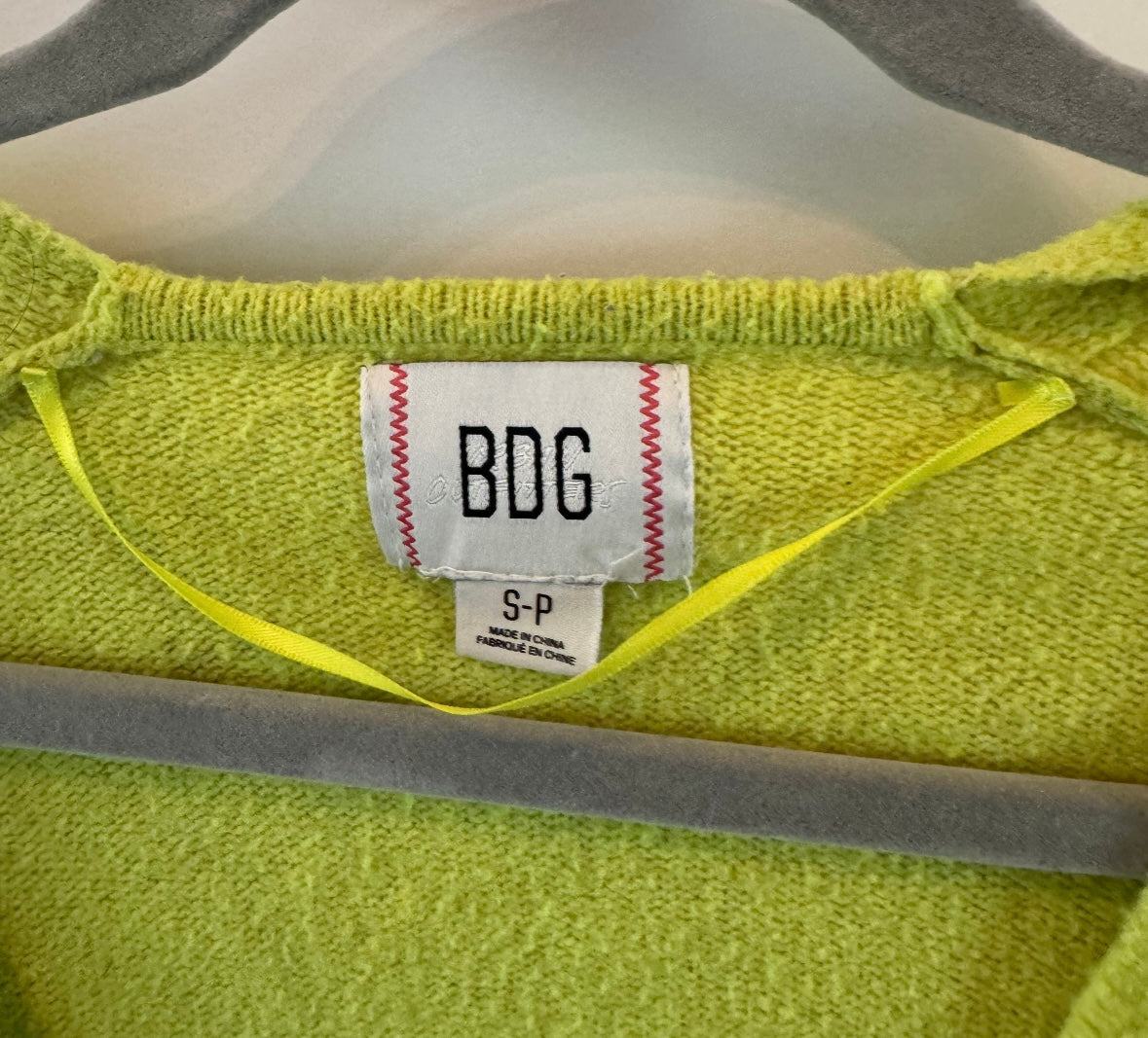 BDG Sweater Women’s Small Lime