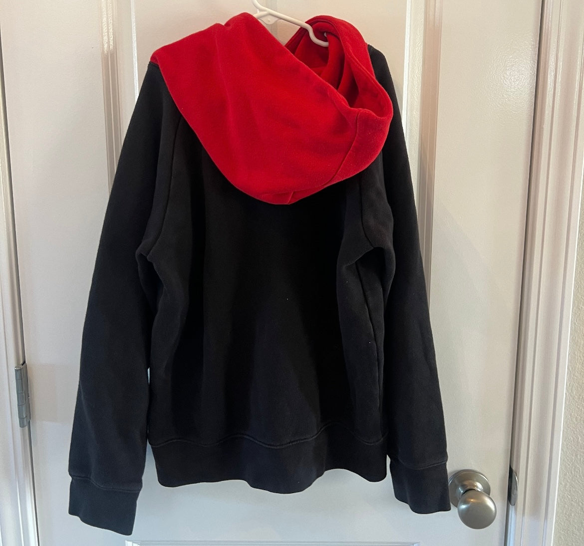 Jordan Logo Hoody Youth Boy’s Size Large Black Red