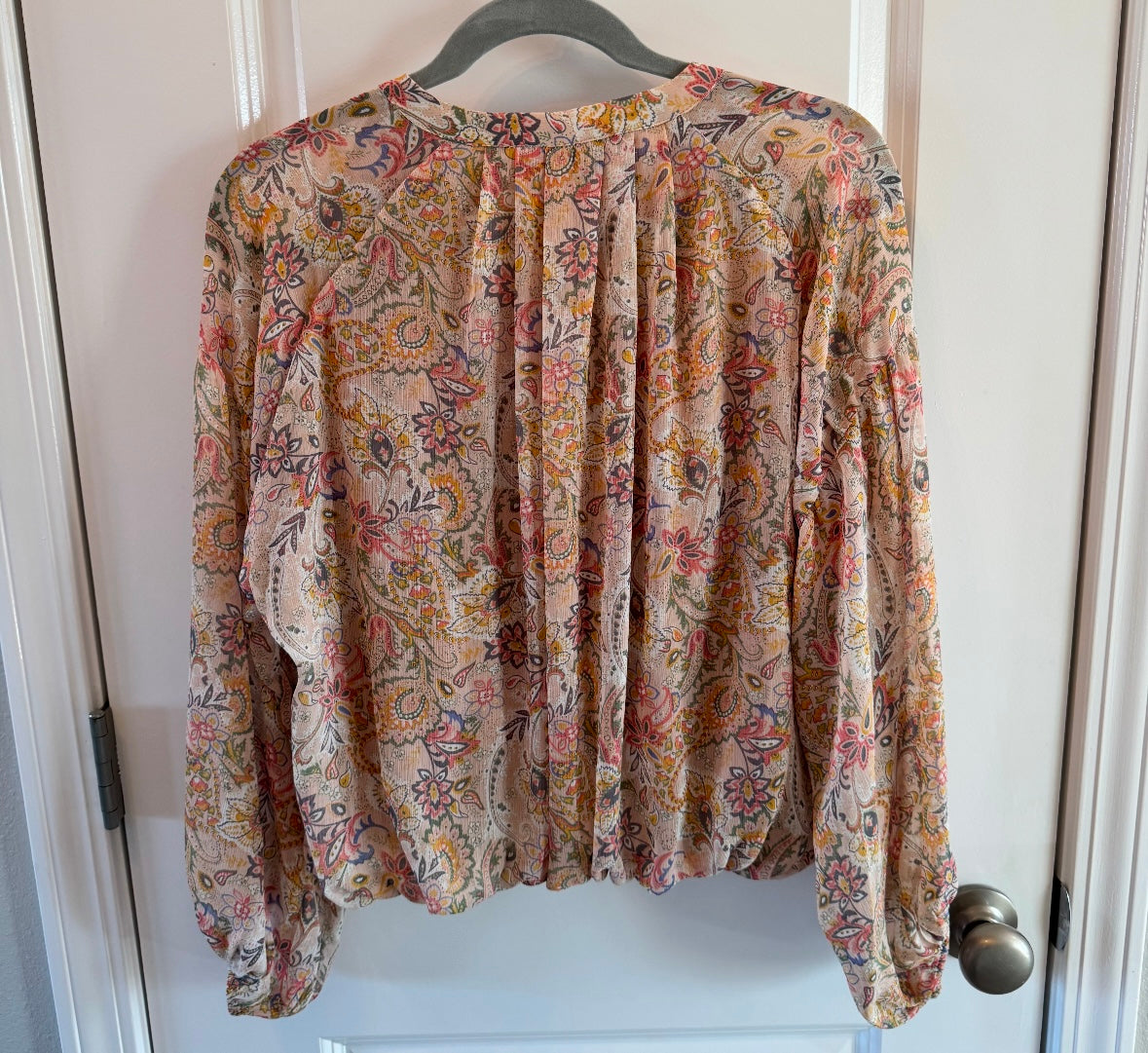 Dress Forum Paisley Top Women’s Medium Peach