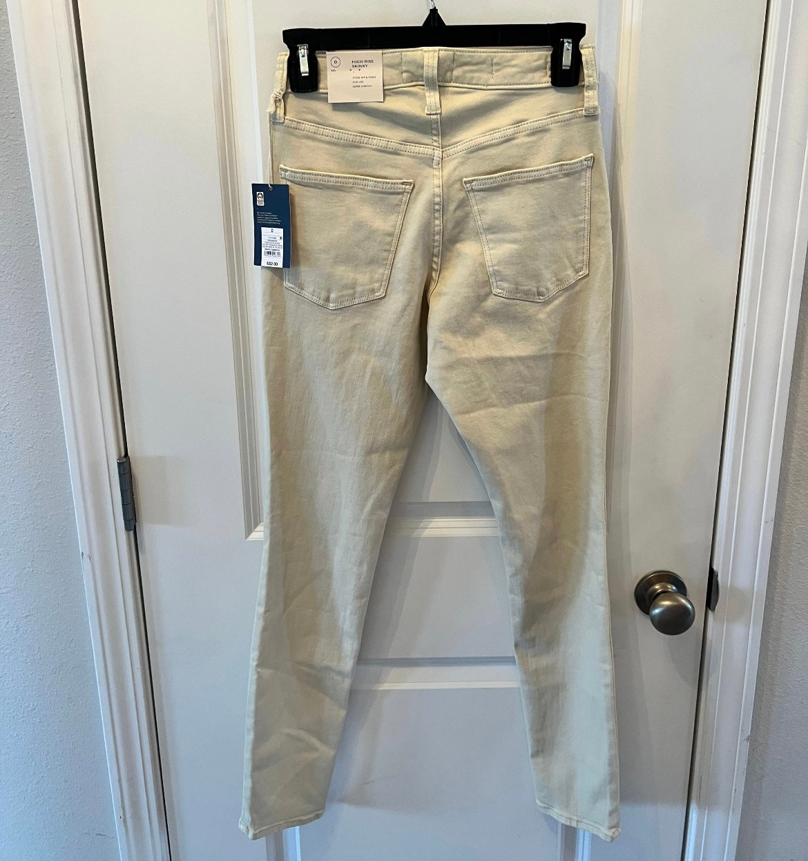 Universal Thread High Rise Skinny Jeans Women’s 0 Reg Cream NWT