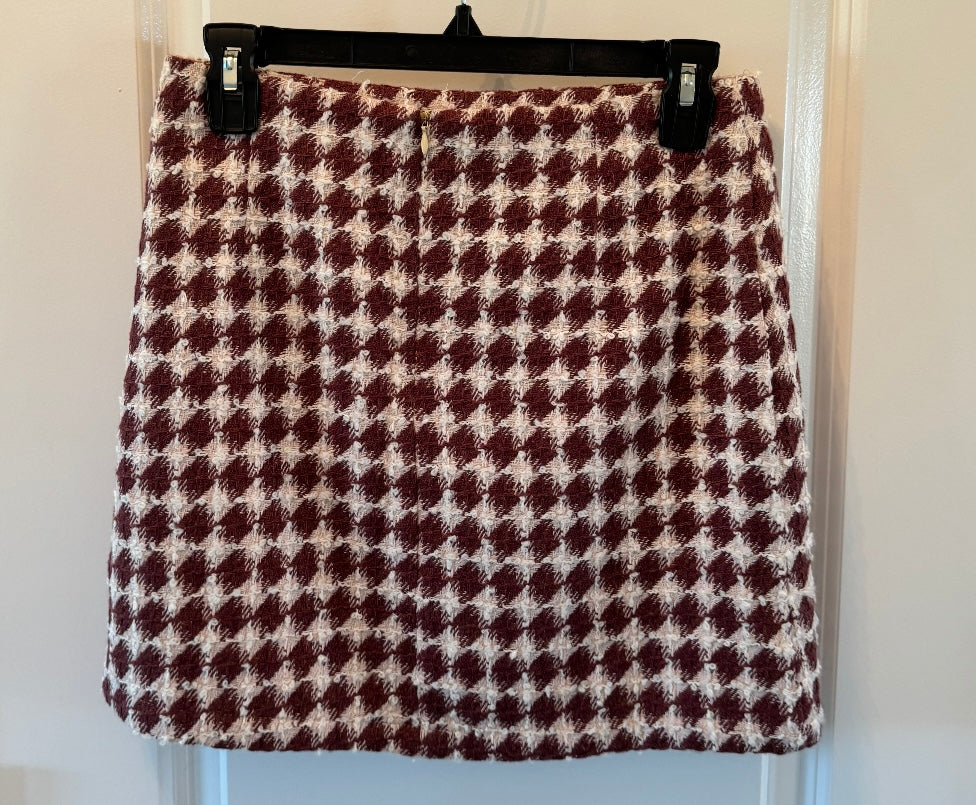 Lulu’s Tweed Houndstooth Plaid Mini Skirt Women’s Size Small Burgundy