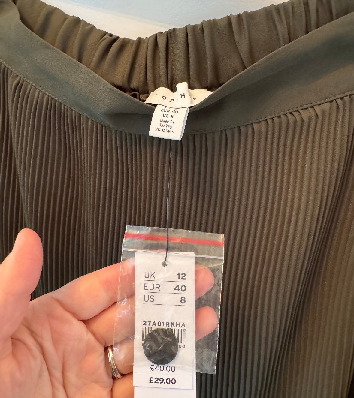 Topshop Pleat Side Button Midi Skirt Women’s Size 8 NWT