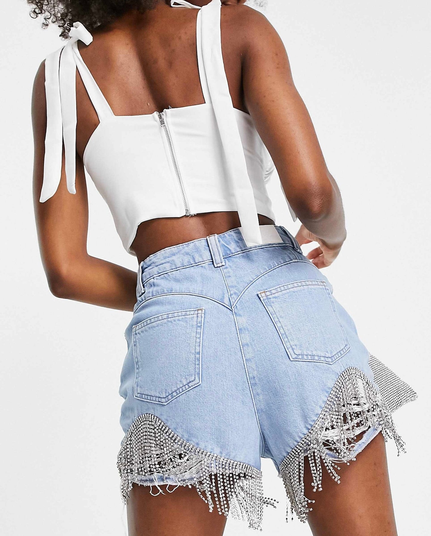 ASOS Hourglass Jean Shorts w Crystal Trim Women’s Size 6 Mid Wash