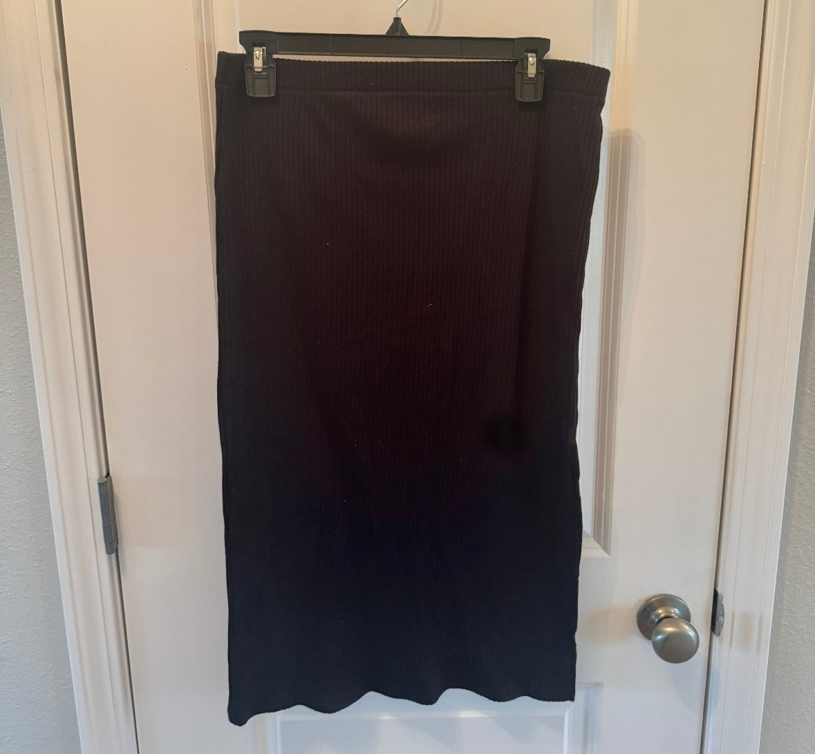 Ribbed Midi Skirt Women’s Medium Black