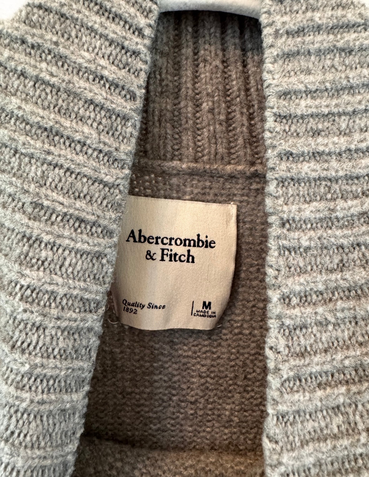 Abercrombie & Fitch Sweater Women’s Medium Heather Gray