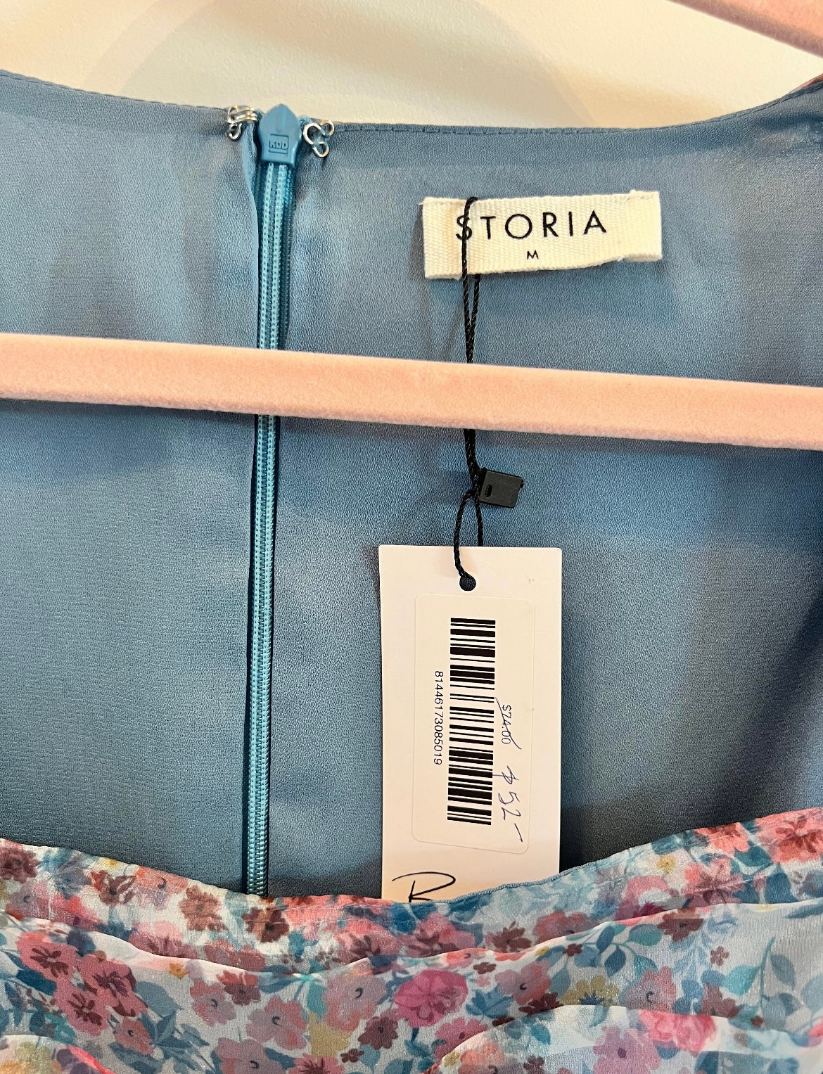 Storia Ditzy Floral Puff Sleeve Dress Women’s Size Medium 8-10 Blue