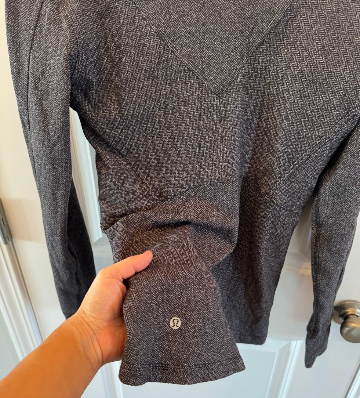 Lululemon Kanto Catch Me Half Zip Women’s Size 4 Herringbone Black