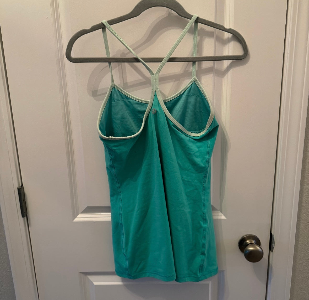 Lululemon Active Tank Women’s Size 8 Teal