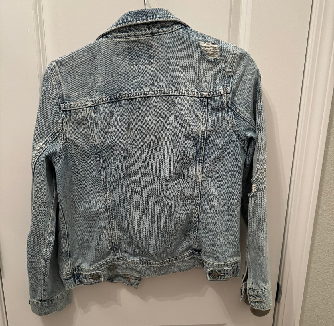Old Navy Jean Jacket Women’s Medium Mid Wash