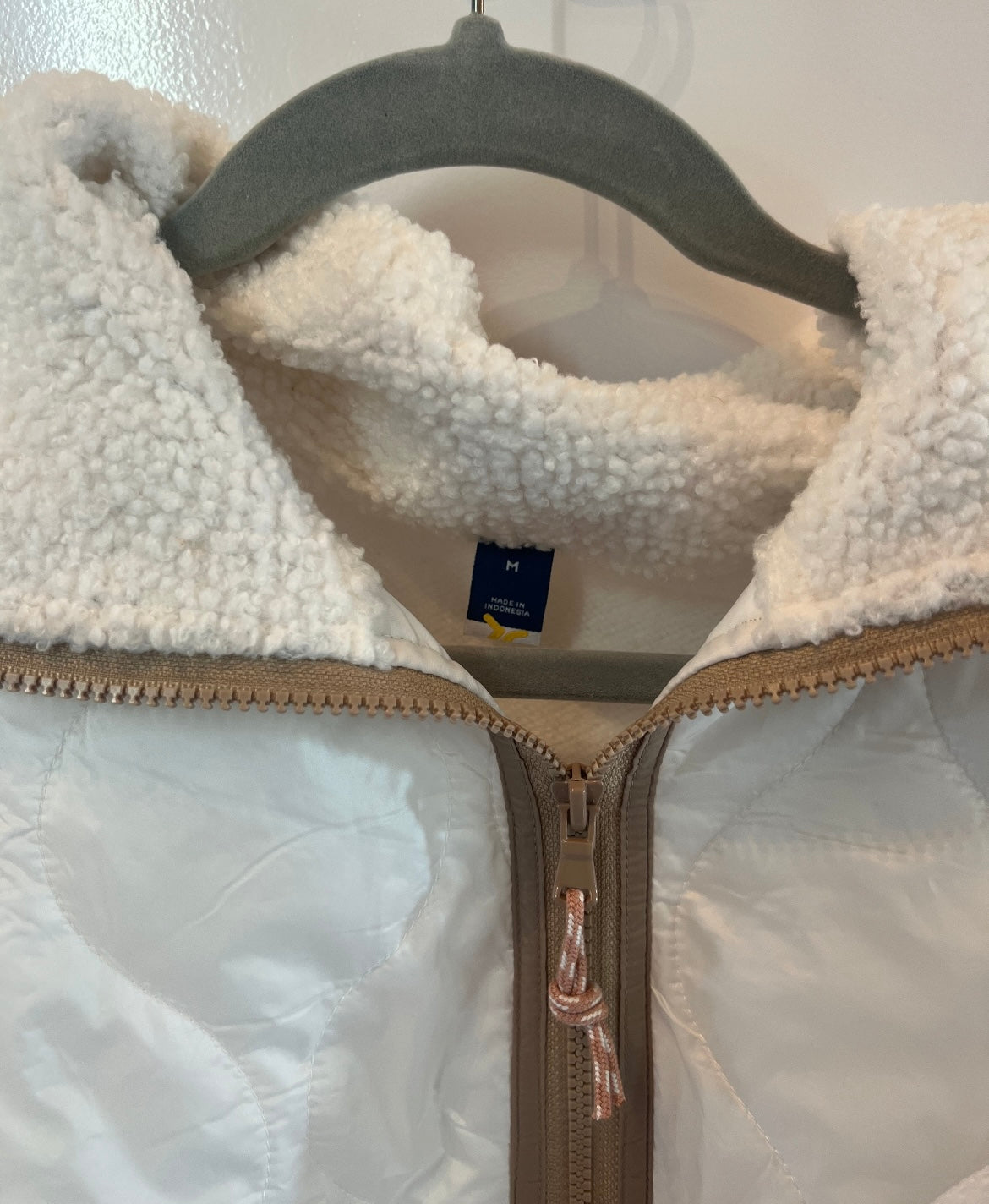 Quilted Quarter Zip Sherpa Pullover Women’s Size Medium Cream