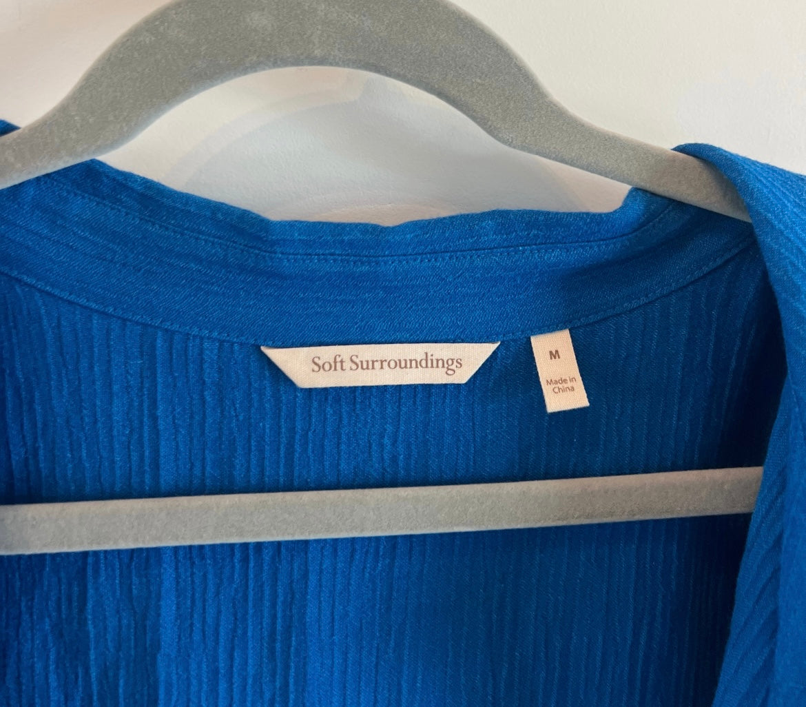 Soft Surroundings Button Down Top Women’s Size Medium 8-10 Blue