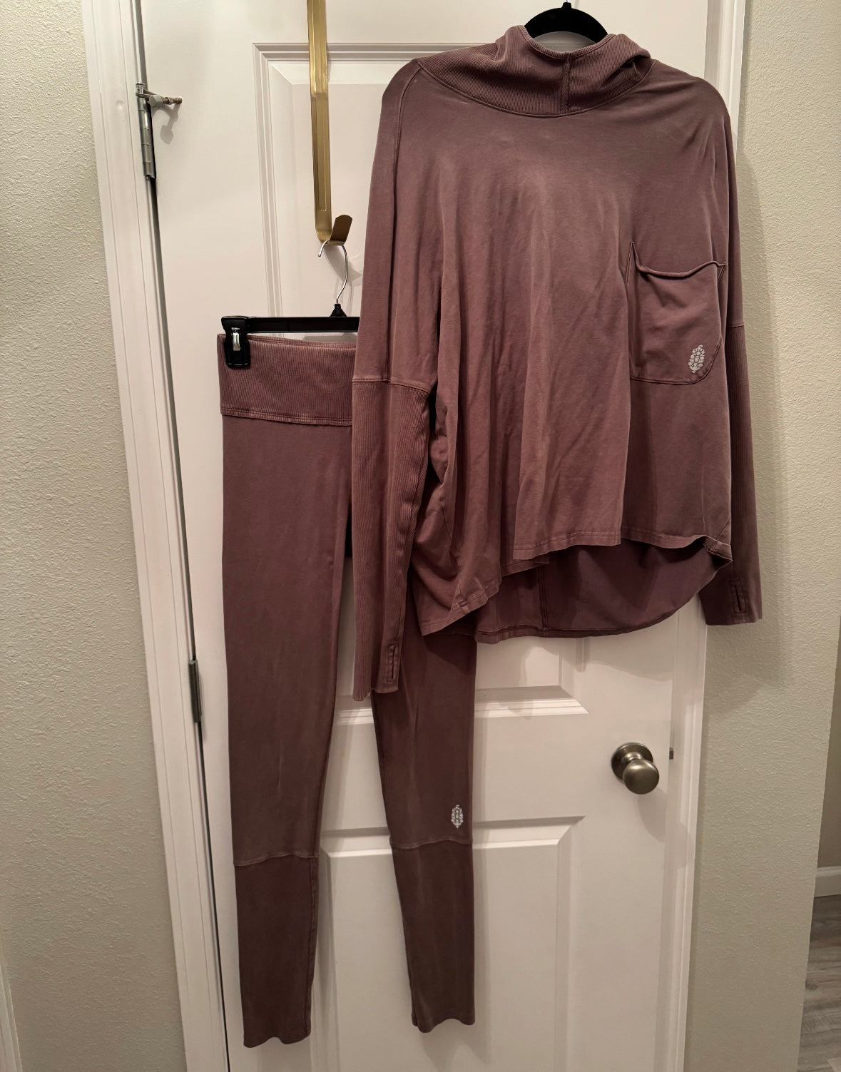 Free People FP Movement Hot Shot Hooded Co-Ord Matching Set Women’s Medium Charcoal Brown