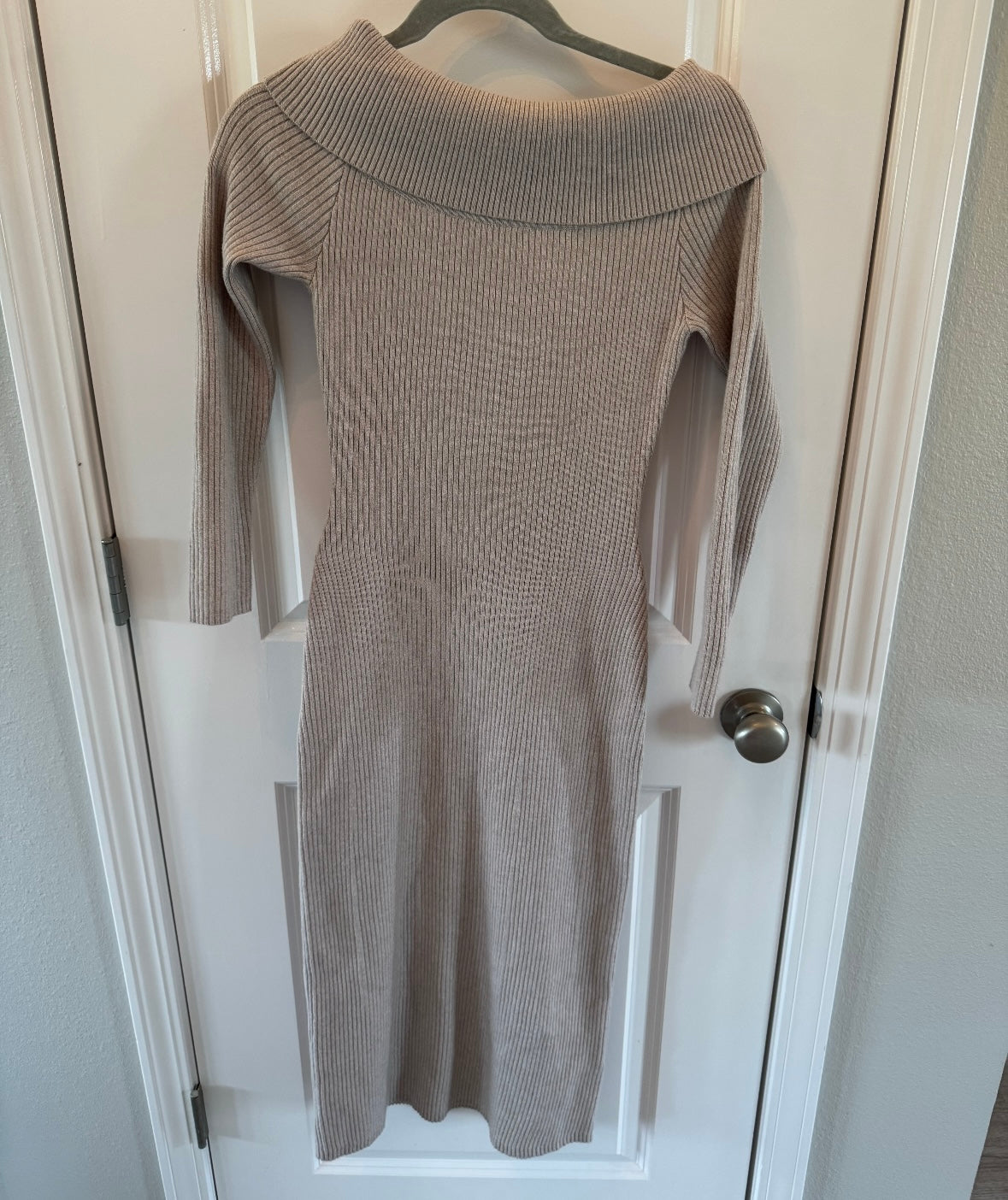 Abercrombie & Fitch Sweater Dress Women’s Medium Petite