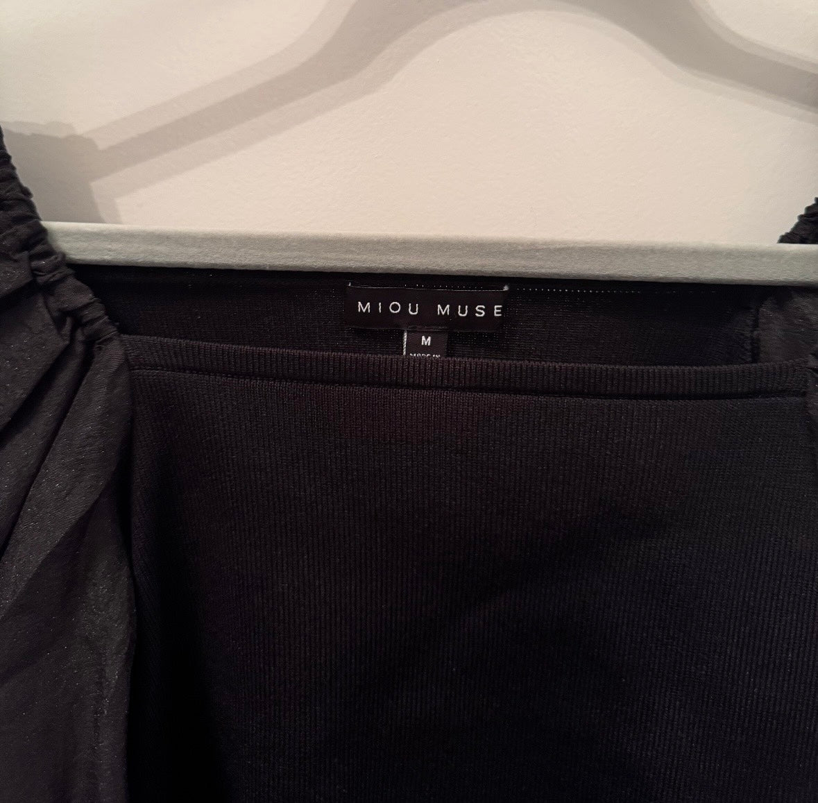 Miou Muse Puff Sleeve Top Women’s Medium Black